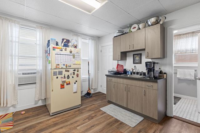 48 Ridge Street, Fall River, MA 02721