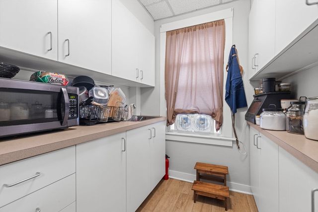 48 Ridge Street, Fall River, MA 02721