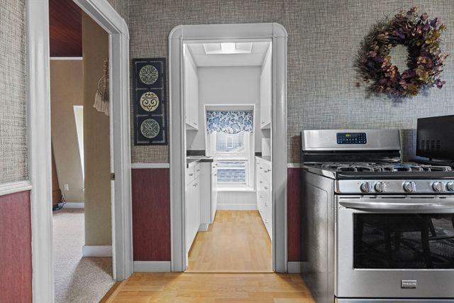 48 Ridge Street, Fall River, MA 02721