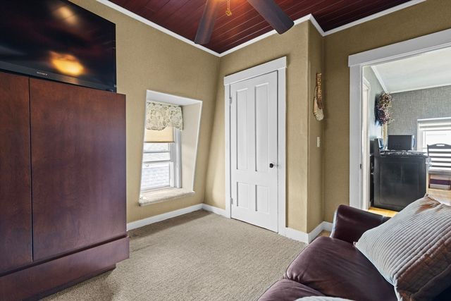 48 Ridge Street, Fall River, MA 02721