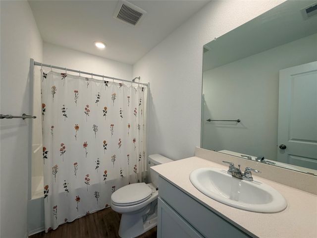 4230 Midnight Marble Drive, Baytown, TX 77521