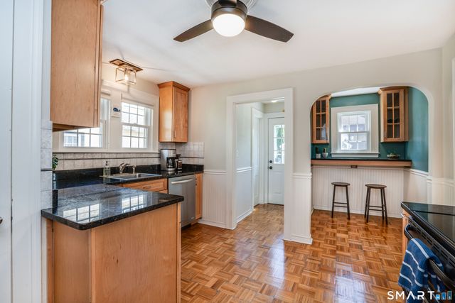 30 Grennan Road, West Hartford, CT 06107
