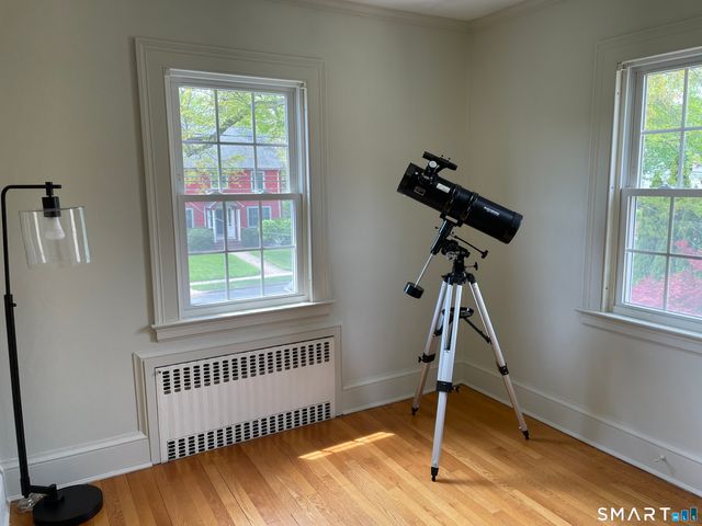30 Grennan Road, West Hartford, CT 06107