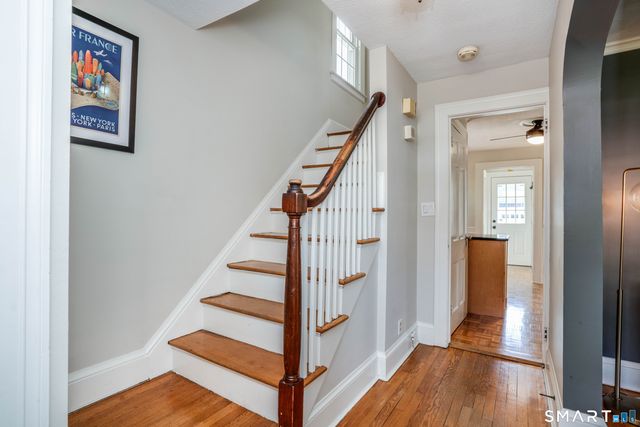 30 Grennan Road, West Hartford, CT 06107