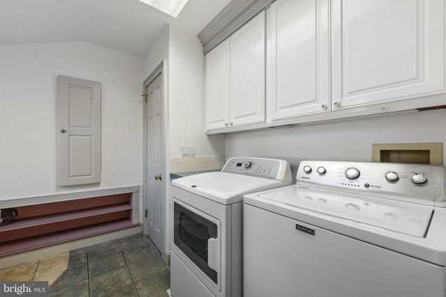1011 BRISTOL RD, Southampton, PA 18966