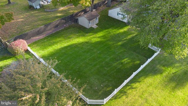 1011 BRISTOL RD, Southampton, PA 18966