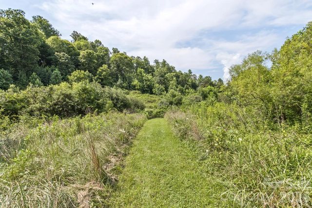 99999 Rocking Chair Lane, Leicester, NC 28748