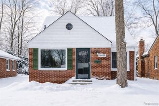 16635 Macarthur, Redford, MI 48240