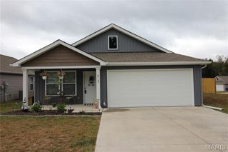 913 Osage Villa Court, Villa Ridge, MO 63089