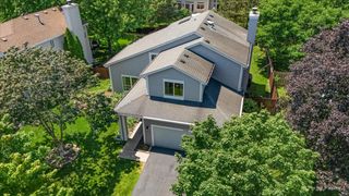 1173 Moonstone Run, Lake In The Hills, IL 60156