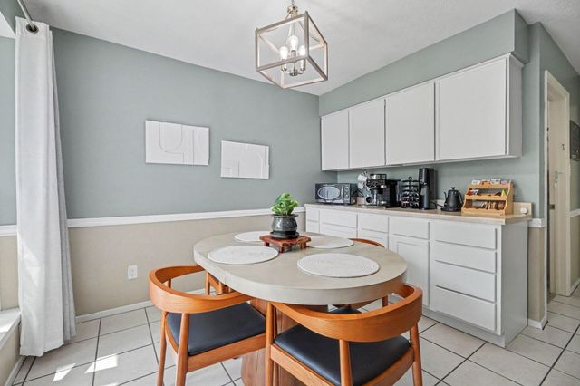 1931 Westlake Road, Houston, TX 77062