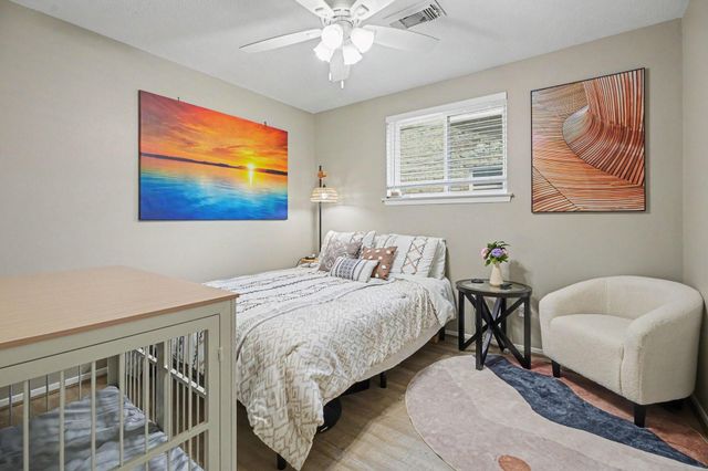 1931 Westlake Road, Houston, TX 77062