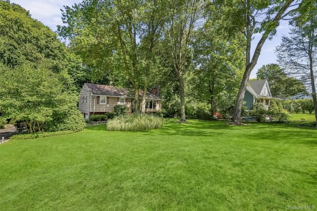 18 Fieldstone Lane, Cortlandt Manor, NY 10567