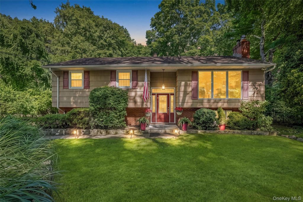 18 Fieldstone Lane, Cortlandt Manor, NY 10567 — exterior