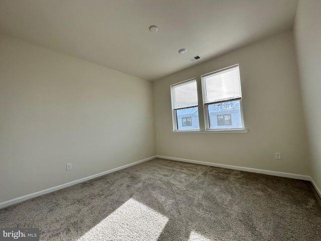 807 SHAY CT, Princeton Junction, NJ 08550