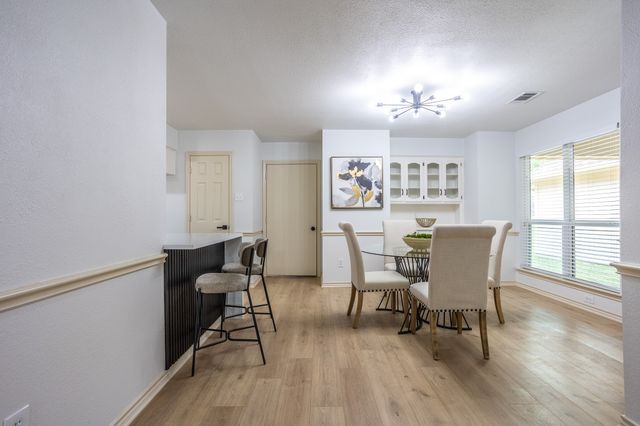 1815 Seabrook Drive, Duncanville, TX 75137