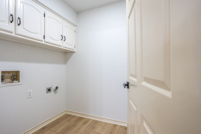 1815 Seabrook Drive, Duncanville, TX 75137