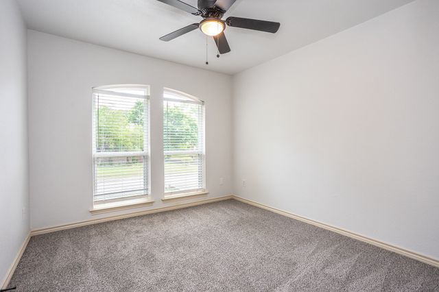 1815 Seabrook Drive, Duncanville, TX 75137