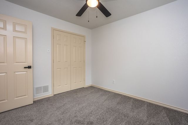 1815 Seabrook Drive, Duncanville, TX 75137