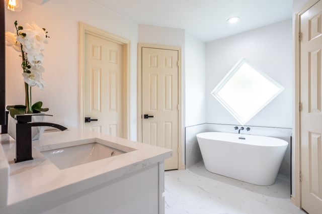 1815 Seabrook Drive, Duncanville, TX 75137