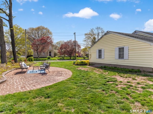 46 Lynde Street, Old Saybrook, CT 06475