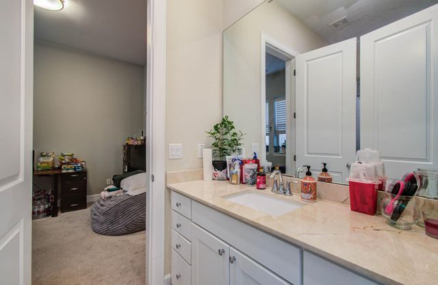 2115 Naomi Street B, Houston, TX 77054