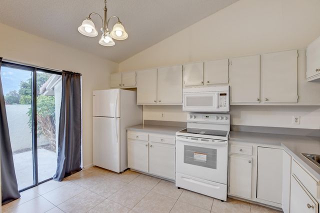 499 HARDWOOD Place H-29, Boca Raton, FL 33431