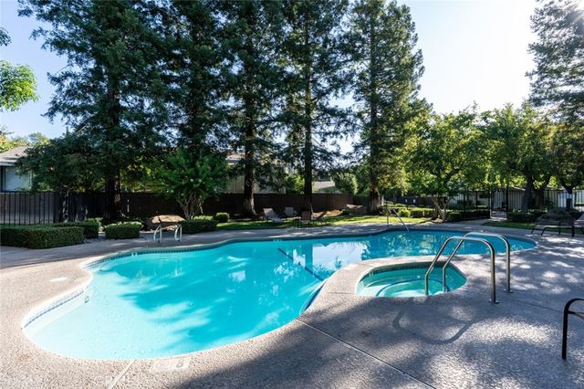 3350 74 M, Merced, CA 95348