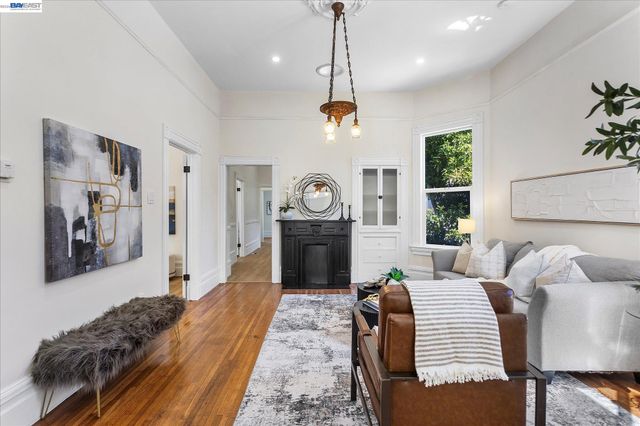 1612 11Th St, Oakland, CA 94607