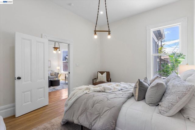 1612 11Th St, Oakland, CA 94607