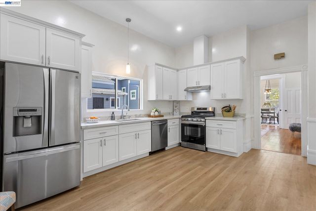 1612 11Th St, Oakland, CA 94607