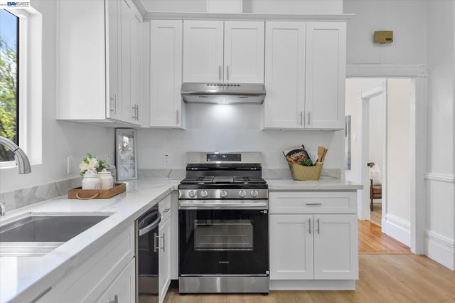 1612 11Th St, Oakland, CA 94607