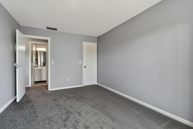 10000 Meridian Way N 15, Palm Beach Gardens, FL 33410