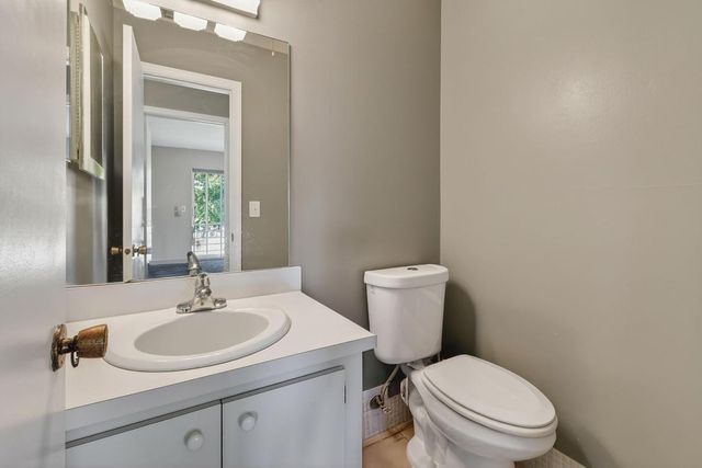 10000 Meridian Way N 15, Palm Beach Gardens, FL 33410