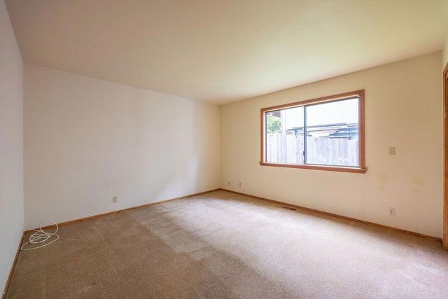 583 Sierra Street, Moss Beach, CA 94038