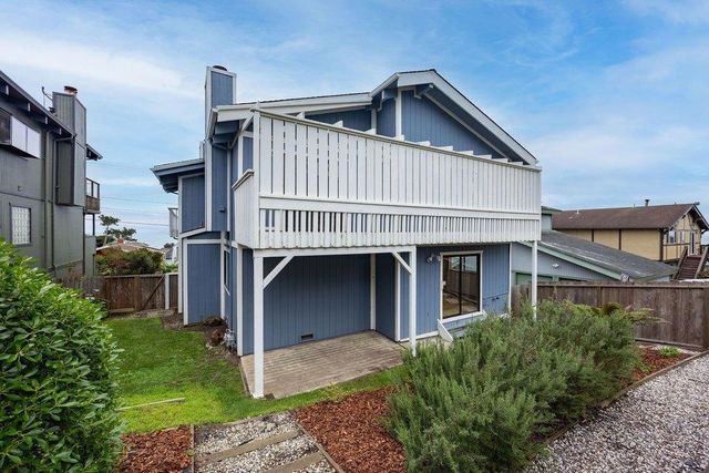 583 Sierra Street, Moss Beach, CA 94038