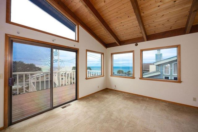 583 Sierra Street, Moss Beach, CA 94038