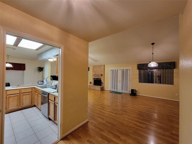 15239 Ensenada Drive, Houston, TX 77083