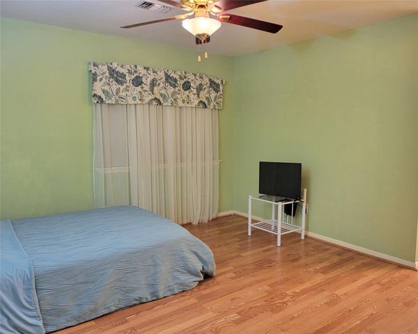 15239 Ensenada Drive, Houston, TX 77083