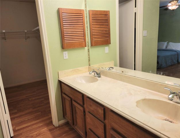 15239 Ensenada Drive, Houston, TX 77083