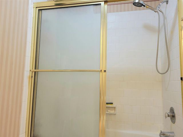 15239 Ensenada Drive, Houston, TX 77083