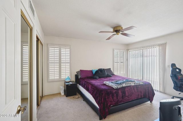 2308 W COMSTOCK Drive, Chandler, AZ 85224