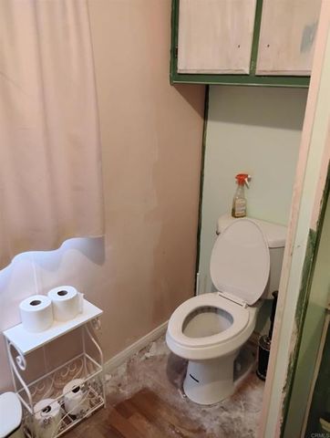 15181 Van Buren Blvd 102, Riverside, CA 92504