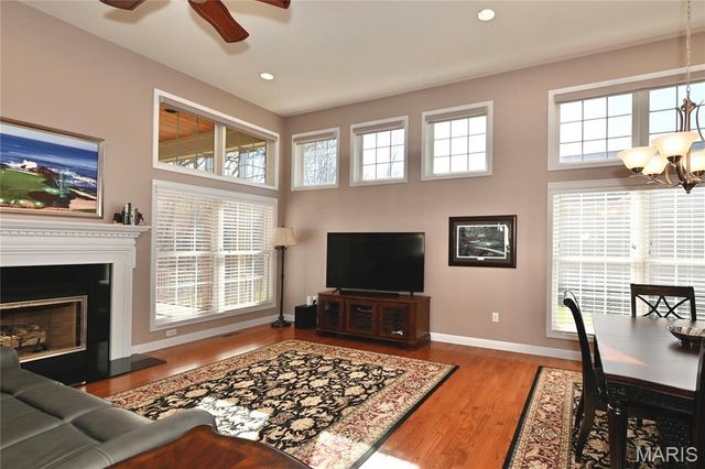 2042 Paul Renaud Boulevard, Lake St Louis, MO 63367