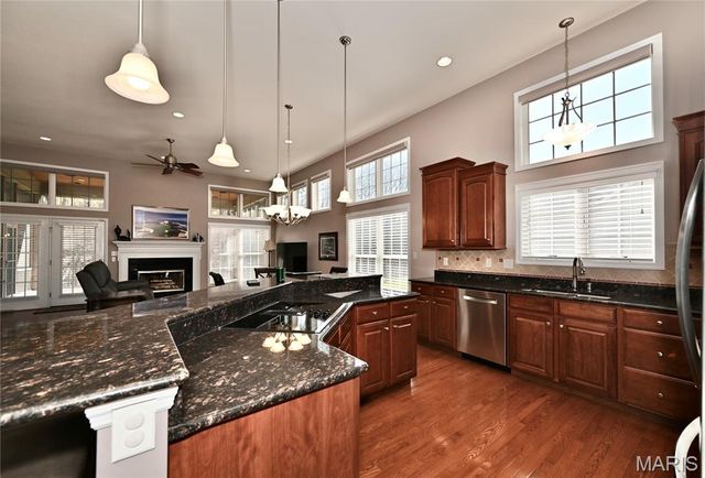 2042 Paul Renaud Boulevard, Lake St Louis, MO 63367