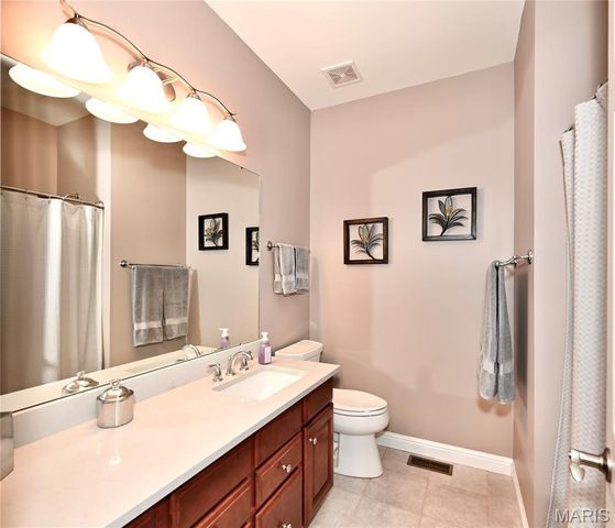 2042 Paul Renaud Boulevard, Lake St Louis, MO 63367