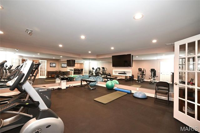 2042 Paul Renaud Boulevard, Lake St Louis, MO 63367