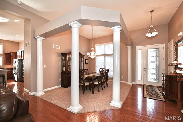 2042 Paul Renaud Boulevard, Lake St Louis, MO 63367