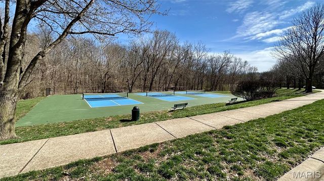 2042 Paul Renaud Boulevard, Lake St Louis, MO 63367