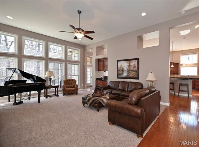 2042 Paul Renaud Boulevard, Lake St Louis, MO 63367